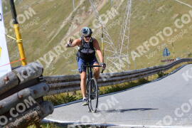 Photo #2740239 | 25-08-2022 14:02 | Passo Dello Stelvio - Peak BICYCLES