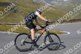 Photo #3894600 | 15-08-2023 11:12 | Passo Dello Stelvio - Peak BICYCLES
