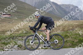 Photo #3109278 | 16-06-2023 12:12 | Passo Dello Stelvio - Peak BICYCLES