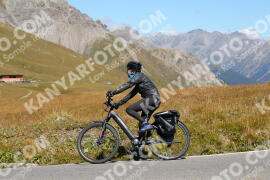 Foto #2698540 | 21-08-2022 12:19 | Passo Dello Stelvio - die Spitze BICYCLES