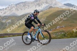 Photo #2677547 | 17-08-2022 09:48 | Passo Dello Stelvio - Peak BICYCLES