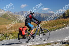 Photo #2664876 | 16-08-2022 09:53 | Passo Dello Stelvio - Peak BICYCLES