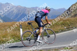 Photo #2726540 | 24-08-2022 11:00 | Passo Dello Stelvio - Peak BICYCLES