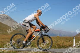 Photo #4230761 | 10-09-2023 13:48 | Passo Dello Stelvio - Peak BICYCLES