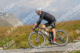 Photo #4076822 | 26-08-2023 11:51 | Passo Dello Stelvio - Peak BICYCLES