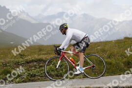 Photo #3647904 | 30-07-2023 10:09 | Passo Dello Stelvio - Peak BICYCLES