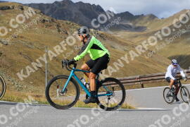 Photo #4291446 | 19-09-2023 11:12 | Passo Dello Stelvio - Peak BICYCLES