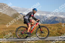 Photo #4299323 | 24-09-2023 10:35 | Passo Dello Stelvio - Peak BICYCLES