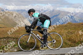 Foto #4299494 | 24-09-2023 12:00 | Passo Dello Stelvio - die Spitze BICYCLES