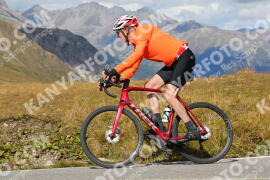 Photo #4293232 | 19-09-2023 13:46 | Passo Dello Stelvio - Peak BICYCLES