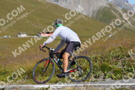 Foto #3807498 | 11-08-2023 10:37 | Passo Dello Stelvio - die Spitze BICYCLES