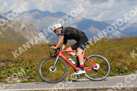 Photo #3913191 | 16-08-2023 12:34 | Passo Dello Stelvio - Peak BICYCLES
