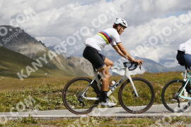 Foto #3714355 | 03-08-2023 10:41 | Passo Dello Stelvio - die Spitze BICYCLES