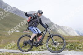 Photo #3748125 | 07-08-2023 12:23 | Passo Dello Stelvio - Peak BICYCLES