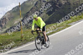 Foto #3336628 | 03-07-2023 11:03 | Passo Dello Stelvio - die Spitze BICYCLES