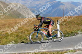Photo #2736317 | 25-08-2022 11:29 | Passo Dello Stelvio - Peak BICYCLES