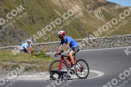 Photo #2719552 | 23-08-2022 13:56 | Passo Dello Stelvio - Prato side BICYCLES