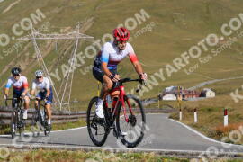 Photo #4045302 | 24-08-2023 09:24 | Passo Dello Stelvio - Peak BICYCLES