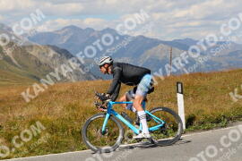 Foto #2672869 | 16-08-2022 14:50 | Passo Dello Stelvio - die Spitze BICYCLES