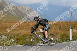 Photo #2658076 | 15-08-2022 11:42 | Passo Dello Stelvio - Peak BICYCLES