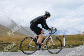 Photo #4266341 | 16-09-2023 15:11 | Passo Dello Stelvio - Peak BICYCLES