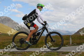 Photo #3933919 | 18-08-2023 11:45 | Passo Dello Stelvio - Peak BICYCLES