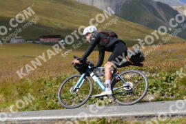 Foto #3857900 | 13-08-2023 15:12 | Passo Dello Stelvio - die Spitze BICYCLES