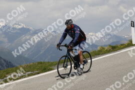 Photo #3111042 | 16-06-2023 13:04 | Passo Dello Stelvio - Peak BICYCLES
