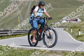 Foto #3336409 | 03-07-2023 10:31 | Passo Dello Stelvio - die Spitze BICYCLES