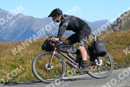 Foto #4154374 | 04-09-2023 10:54 | Passo Dello Stelvio - die Spitze BICYCLES