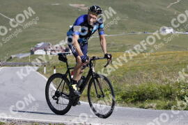 Photo #3509490 | 17-07-2023 10:08 | Passo Dello Stelvio - Peak BICYCLES