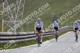 Photo #3264574 | 28-06-2023 11:49 | Passo Dello Stelvio - Peak BICYCLES