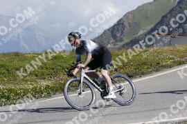 Photo #3509587 | 17-07-2023 10:38 | Passo Dello Stelvio - Peak BICYCLES