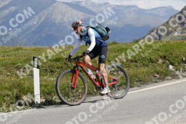 Photo #3336561 | 03-07-2023 10:49 | Passo Dello Stelvio - Peak BICYCLES