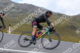 Photo #3895225 | 15-08-2023 12:12 | Passo Dello Stelvio - Peak BICYCLES