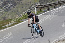 Foto #3417596 | 10-07-2023 12:55 | Passo Dello Stelvio - die Spitze BICYCLES