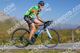 Photo #3981882 | 20-08-2023 11:25 | Passo Dello Stelvio - Peak BICYCLES