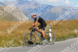 Photo #2737211 | 25-08-2022 12:46 | Passo Dello Stelvio - Peak BICYCLES