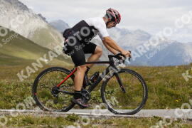 Photo #3695558 | 02-08-2023 11:43 | Passo Dello Stelvio - Peak BICYCLES