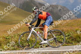 Photo #3919287 | 17-08-2023 10:01 | Passo Dello Stelvio - Peak BICYCLES