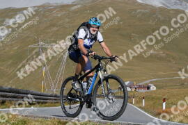 Photo #4227330 | 10-09-2023 10:27 | Passo Dello Stelvio - Peak BICYCLES