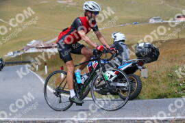 Photo #2659496 | 15-08-2022 12:50 | Passo Dello Stelvio - Peak BICYCLES