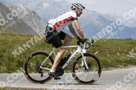 Foto #3242773 | 26-06-2023 14:34 | Passo Dello Stelvio - die Spitze BICYCLES