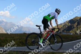 Photo #3910414 | 16-08-2023 10:27 | Passo Dello Stelvio - Peak BICYCLES