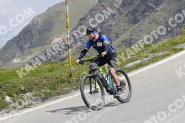 Photo #3280931 | 29-06-2023 11:49 | Passo Dello Stelvio - Peak BICYCLES