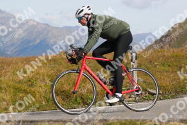 Photo #4136201 | 03-09-2023 11:36 | Passo Dello Stelvio - Peak BICYCLES