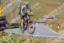 Photo #2755447 | 26-08-2022 13:29 | Passo Dello Stelvio - Peak BICYCLES