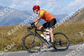 Photo #4254668 | 12-09-2023 14:53 | Passo Dello Stelvio - Peak BICYCLES