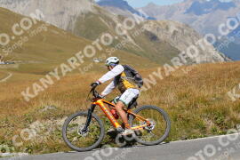 Photo #2737146 | 25-08-2022 12:43 | Passo Dello Stelvio - Peak BICYCLES