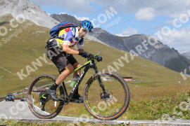 Foto #3937006 | 18-08-2023 13:04 | Passo Dello Stelvio - die Spitze BICYCLES